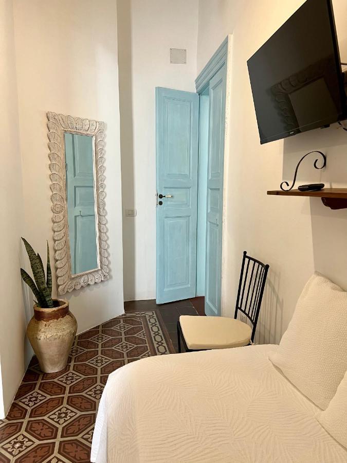 Antica Dimora Santa Marina Salina Bed and Breakfast Eksteriør billede
