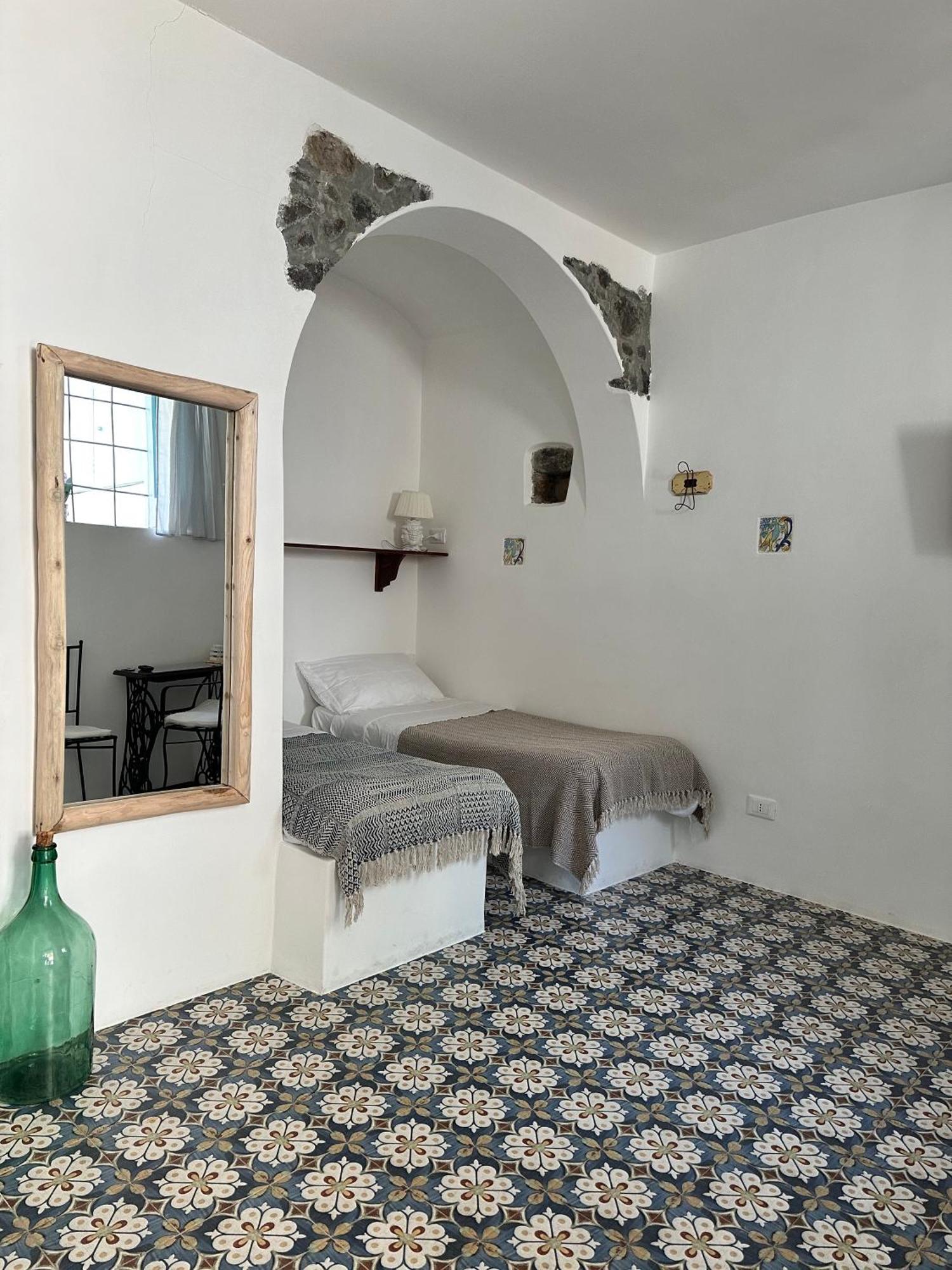 Antica Dimora Santa Marina Salina Bed and Breakfast Eksteriør billede